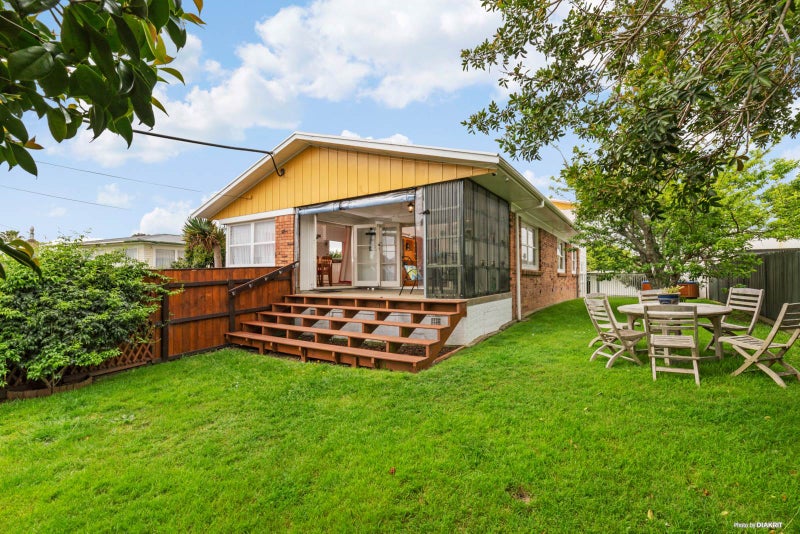 42 Royston Street, Rosehill, Papakura - Carousel 1