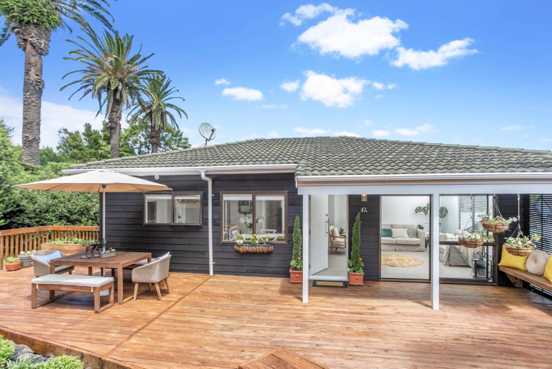 47A Nihill Crescent, Mission Bay, Auckland - Carousel 1