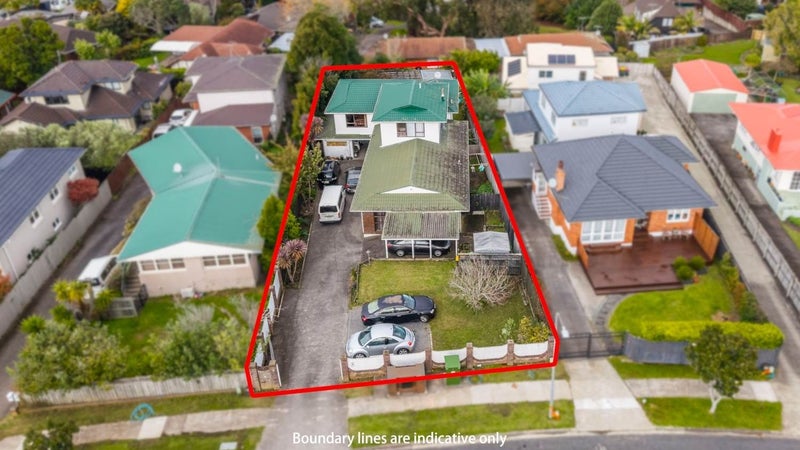18 Bradbury Road, Botany Downs, Auckland - Carousel 1