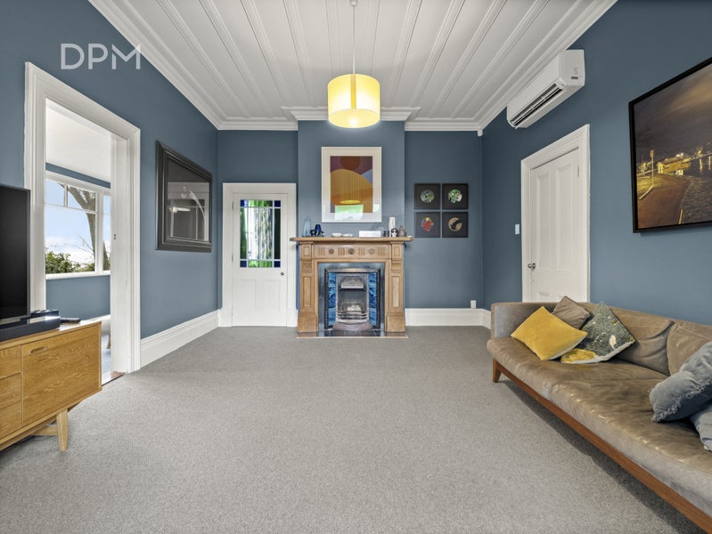 10 Alison Crescent, Belleknowes, Dunedin - Carousel 2