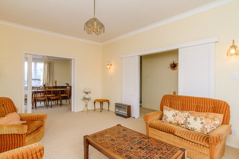 176 Knights Road, Hutt Central, Lower Hutt - Carousel 16