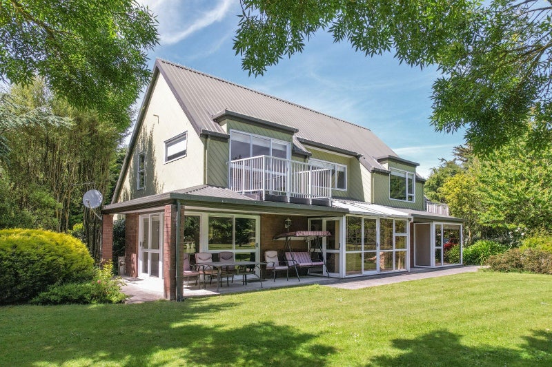 1454 Courtenay Road, Kirwee - Carousel 1