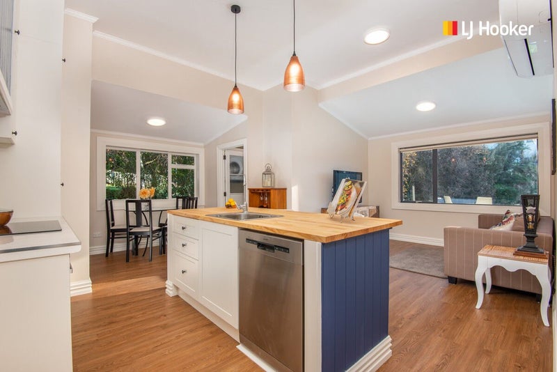 63 Argyle Street, Mornington, Dunedin - Carousel 1