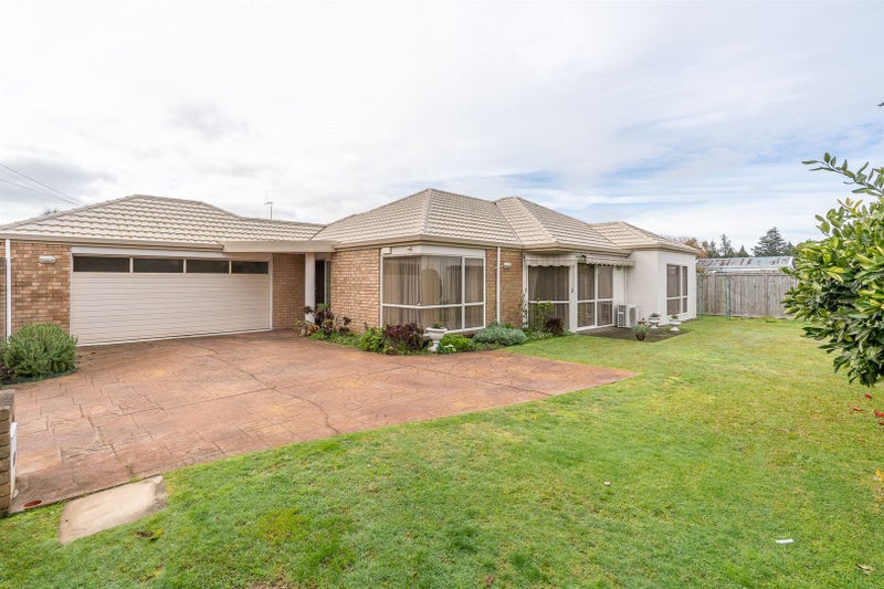 2B Bailey Avenue, Claudelands, Hamilton - Carousel 1