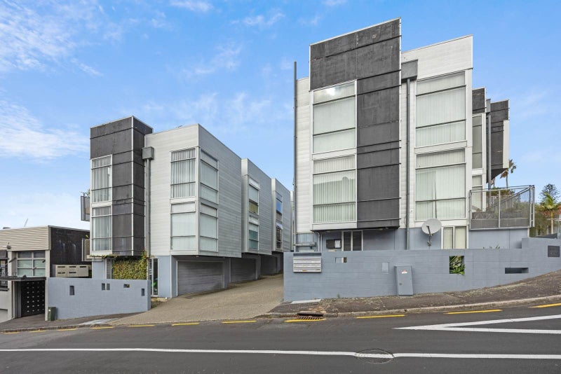 2C Middle Street, Freemans Bay, Auckland - Carousel 11