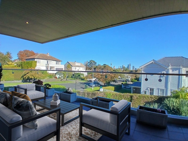 132C St Stephens Avenue, Parnell, Auckland - Carousel 2