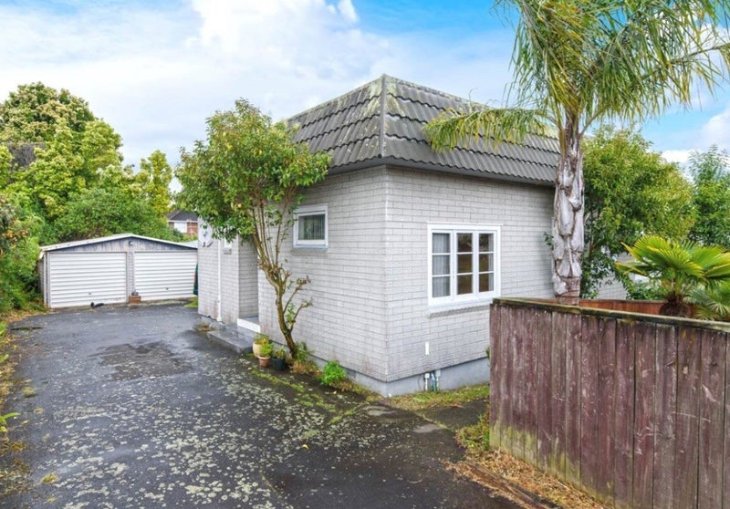 51 Boundary Road, Blockhouse Bay, Auckland - Carousel 1