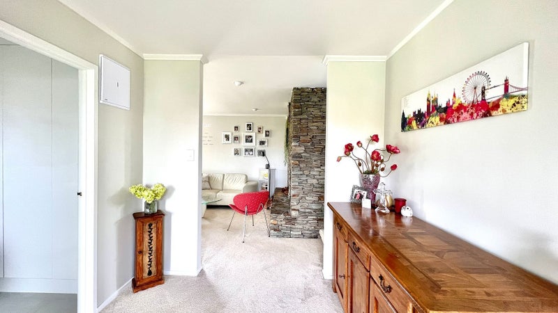 24 Seneca Court, Golflands, Auckland - Carousel 1