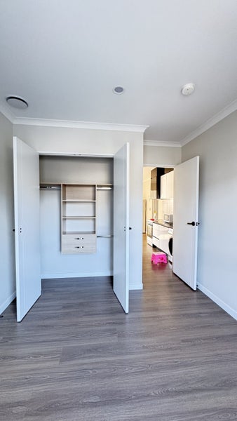 2 Morepork Street, Flat Bush, Auckland - Carousel 11