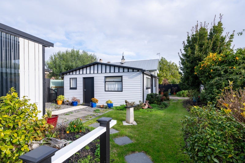 96 Vigor Brown Street, Napier South, Napier - Carousel 2