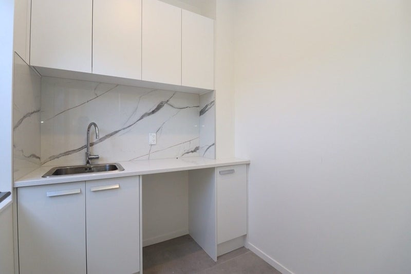 7B Oaklands Road, Mount Eden, Auckland - Carousel 15