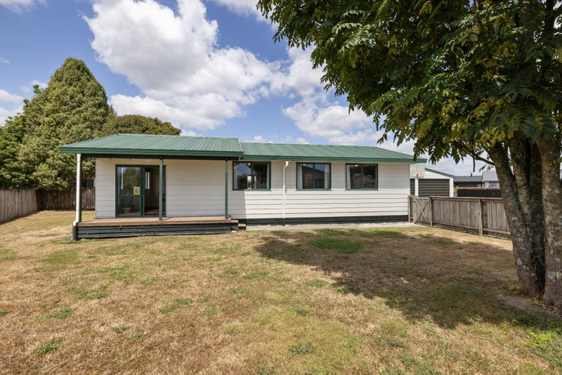 16 Myrlene Place, Nawton, Hamilton - Carousel 2