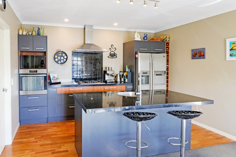 1B Prosser Street, Green Island, Dunedin - Carousel 1