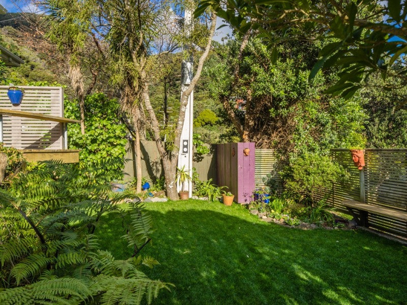 1 Kaitawa Road, York Bay, Lower Hutt - Carousel 2