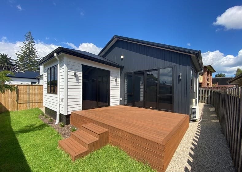 54B Te Atatu Road, Te Atatū South, Auckland - Carousel 9