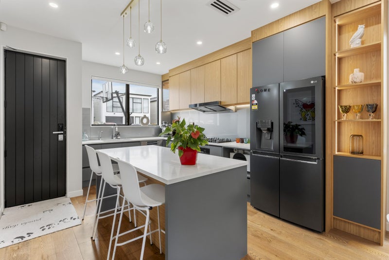 19 Pilot Drive, Hobsonville, Auckland - Carousel 2