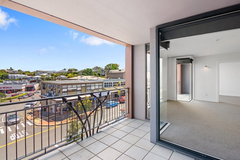 2/36 Victoria Road, Devonport, Auckland - Carousel 14