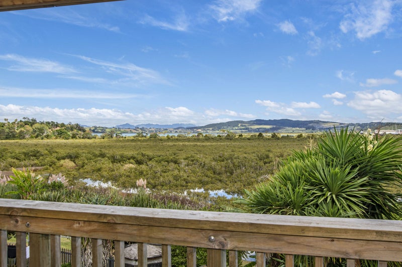 56 Raumati Crescent, Onerahi, Whangarei - Carousel 1