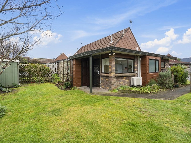 30/18 King Street, Petone, Lower Hutt - Carousel 1