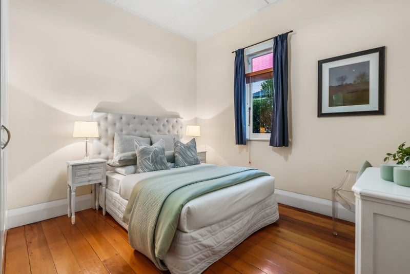 17 Kitchener Road, Sandringham, Auckland - Carousel 2