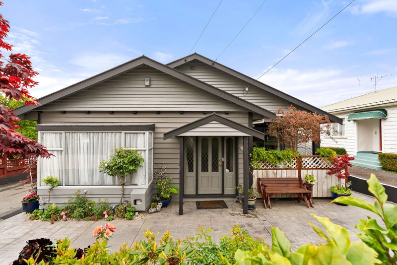 1/7 Charleston Avenue, Boulcott, Lower Hutt - Carousel 2