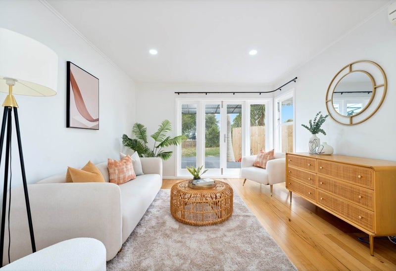 93 Kervil Avenue, Te Atatu Peninsula, Auckland - Carousel 2