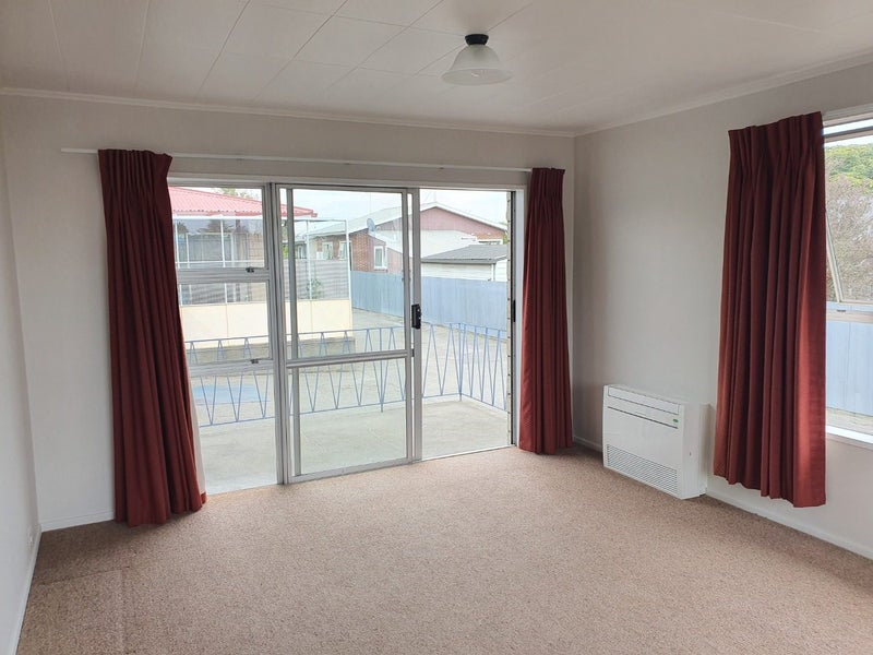 A2/7 Rathmore Street, West End, Timaru - Carousel 2