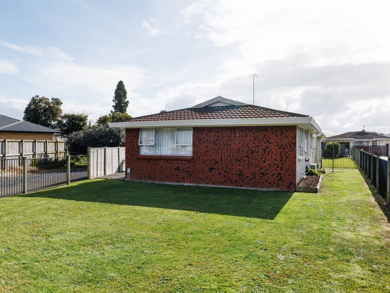 48A Livingstone Avenue, Nawton, Hamilton - Carousel 2