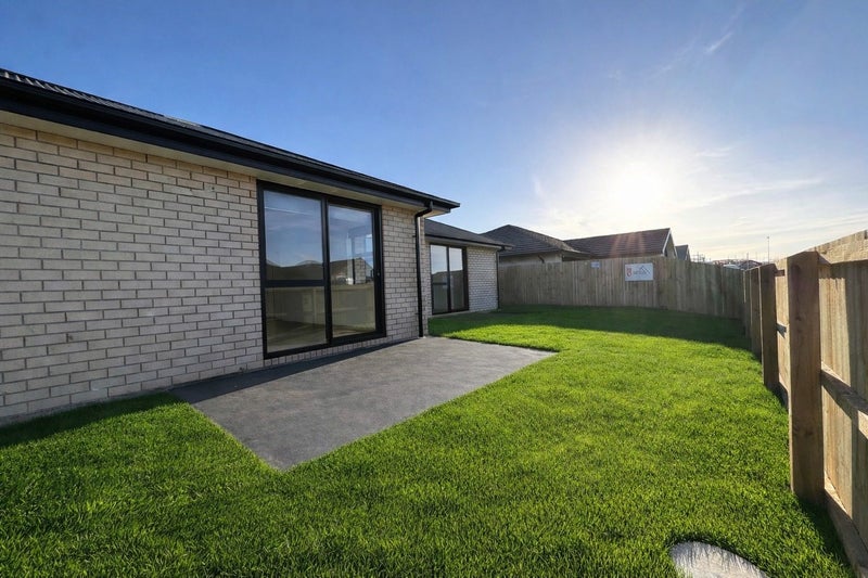 1 Archibald Place, Halswell, Christchurch - Carousel 14