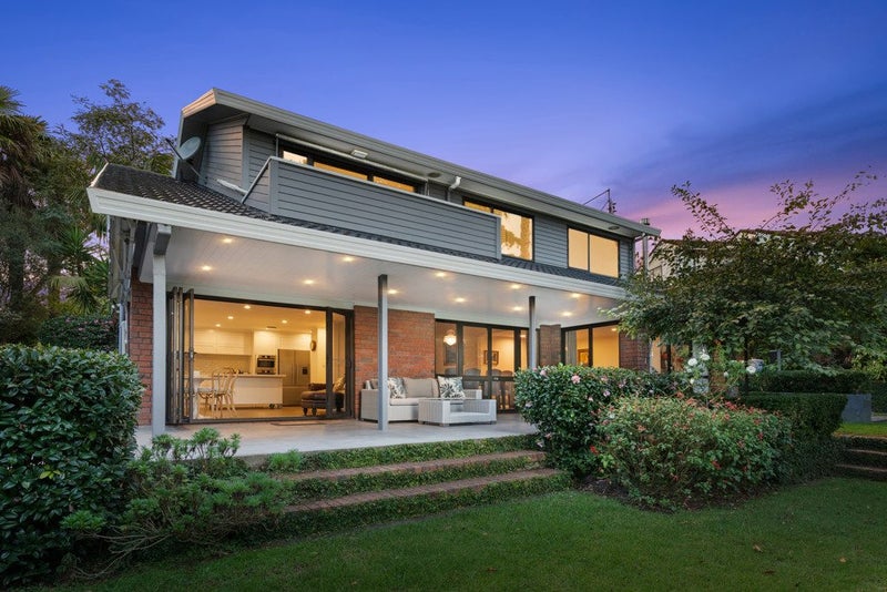 19 Coldham Crescent, Saint Johns, Auckland - Carousel 2