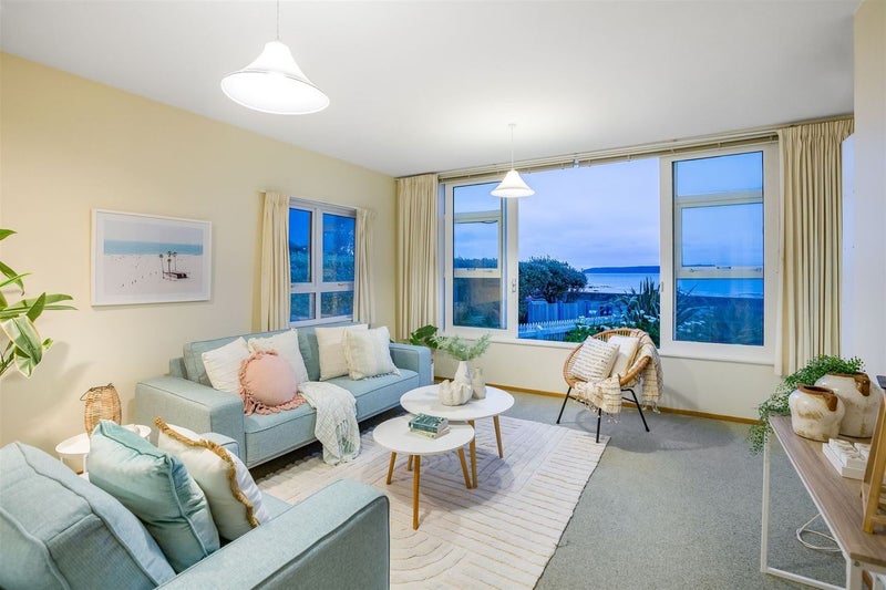 13 Sunset Parade, Plimmerton, Porirua - Carousel 2