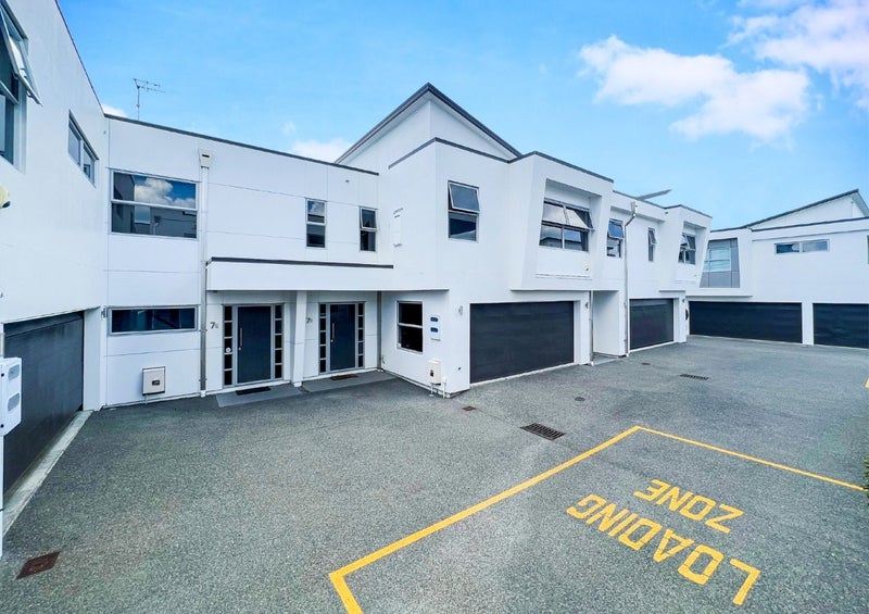 7D Clifton Road, Hamilton Central, Hamilton - Carousel 19