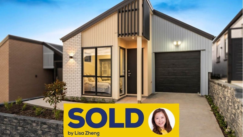 16 Kotiu Place, Massey, Auckland - Carousel 1