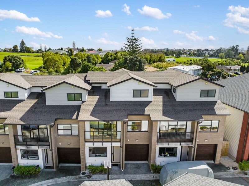 17 Ti Kouka Lane, Sandringham, Auckland - Carousel 2