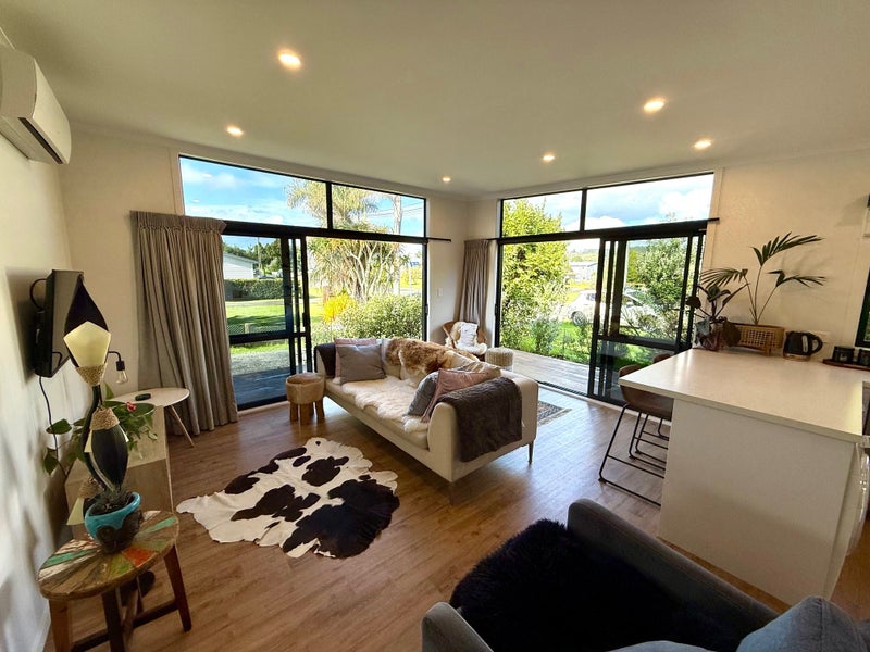 8 Smith Street, Raglan, Raglan - Carousel 2