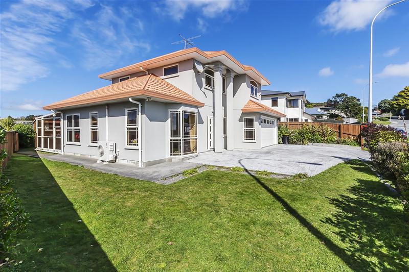 109 Bracken Road, Paparangi, Wellington - Carousel 2