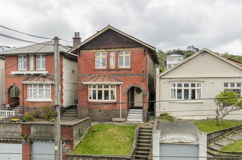 94 Wallace Street, Mount Cook, Wellington - Carousel 1