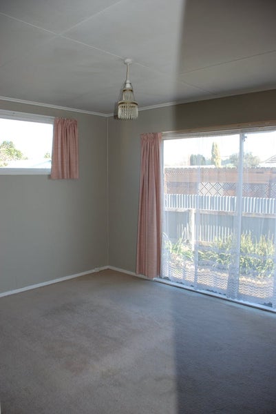 28 Frickleton Street, Taradale, Napier - Carousel 8