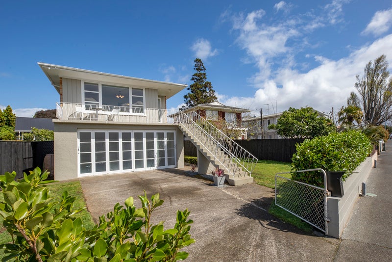 873 Manukau Road, Royal Oak, Auckland - Carousel 1