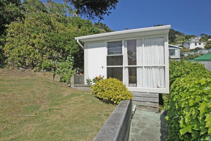 3 Hungerford Road, Lyall Bay, Wellington - Carousel 11