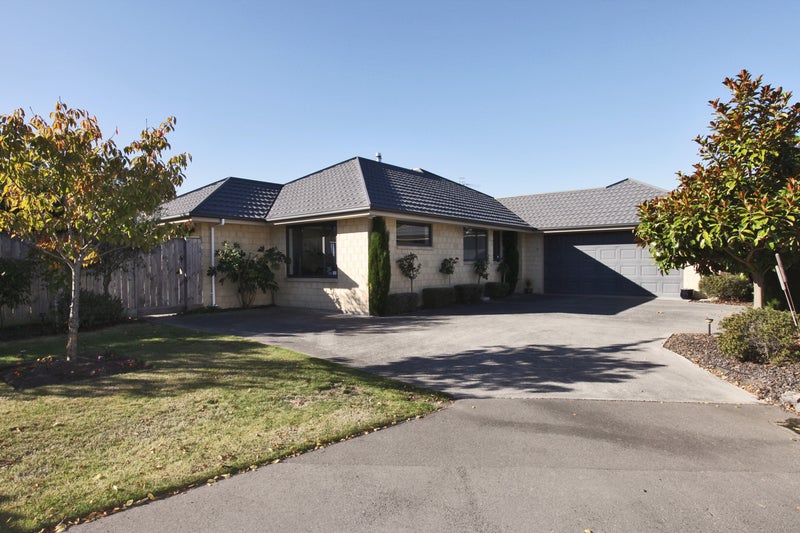 12 Falconridge Place, Shirley, Christchurch - Carousel 1