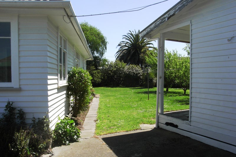 11 Odie Place, Wainoni, Christchurch - Carousel 12