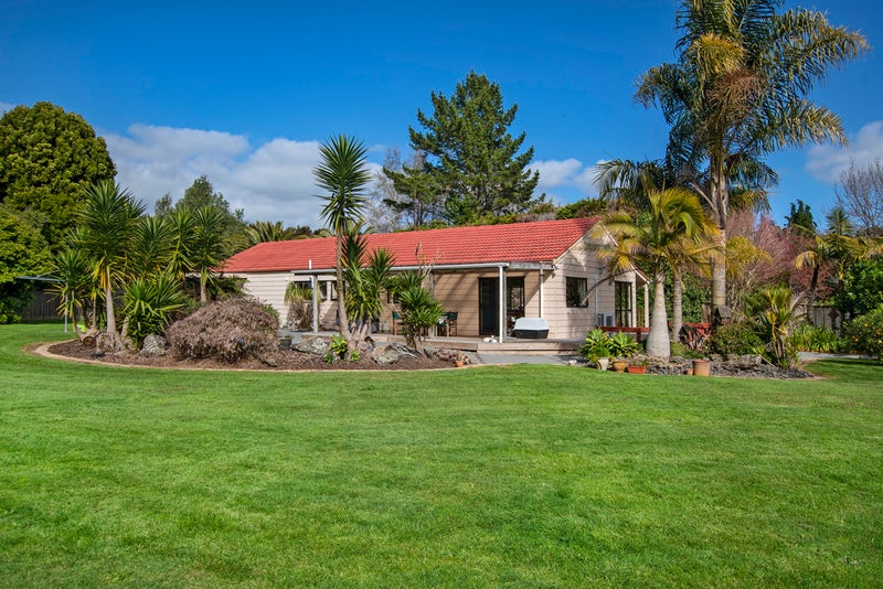 15 Jess Place, Whangarei - Carousel 2