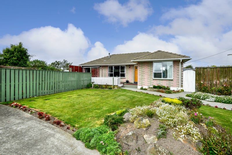 7 Marshwood Place, Sockburn, Christchurch - Carousel 1