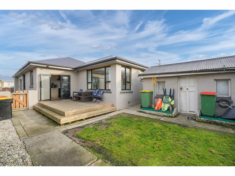 64 Price Street, Grasmere, Invercargill - Carousel 1