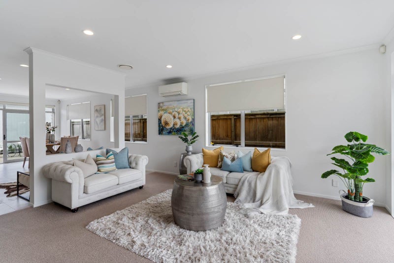 21 Sycamore Street, Flat Bush, Auckland - Carousel 2