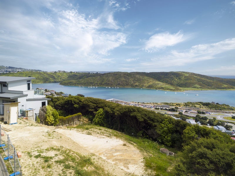 23 Seascape View, Paremata, Porirua - Carousel 2