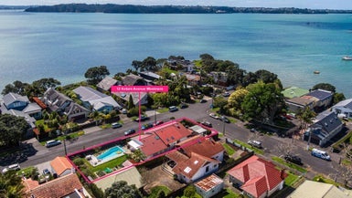 12 Kotare Avenue, Westmere, Auckland - Carousel 1