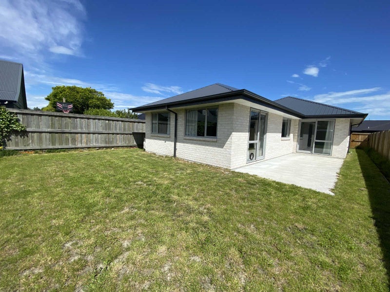 11 Fairbairn Close, Halswell, Christchurch - Carousel 20