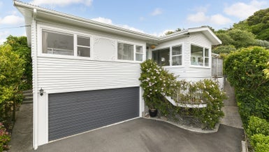 44 Heke Street, Ngaio, Wellington - Carousel 1